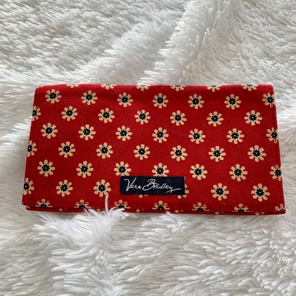 Vera Bradley checkbook cover in Americana pattern